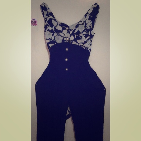 Romper 🚫🚫SOLD🚫🚫 - Picture 1 of 1