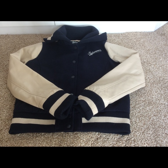 🚫 Donated 🚫 Cute girly Letterman style jacket