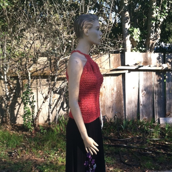 ( 14 ) Hand Knit Halter Top with Peekaboo Back - Picture 2 of 4