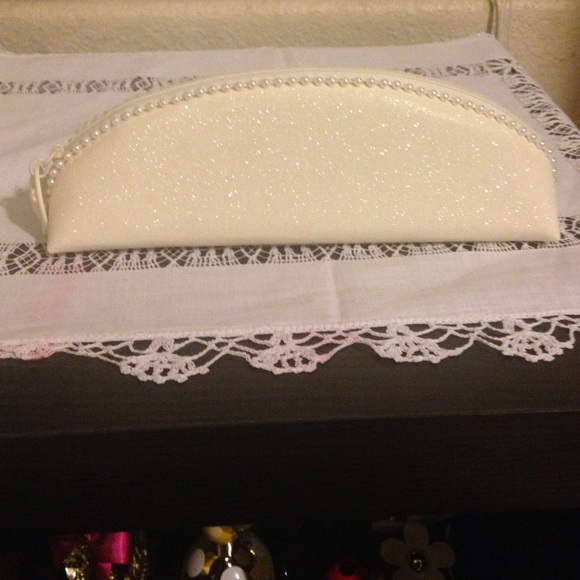 Mac brush bag