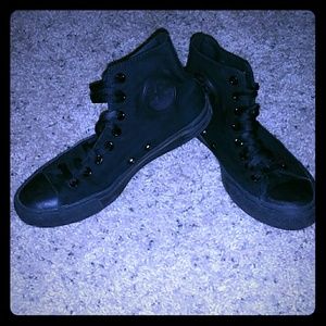 Converse hi-top