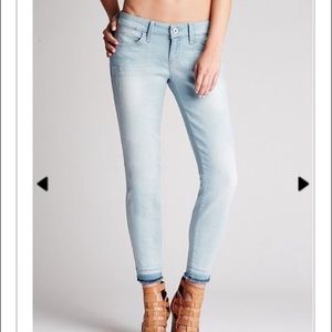 Guess light wash jeans