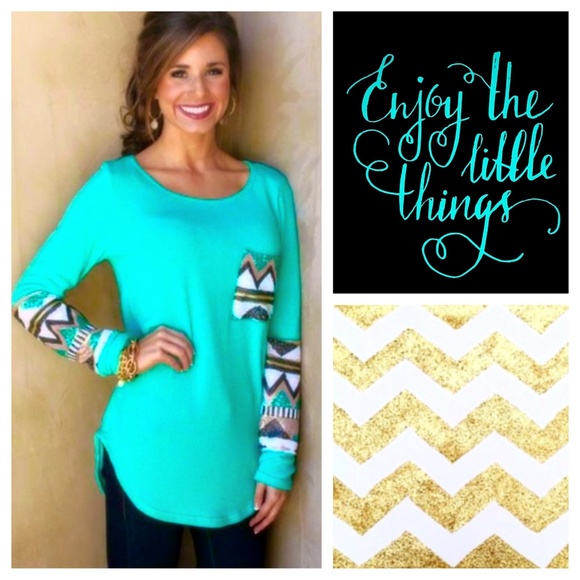 ❤️Aztec Glimmer Top in Mint❤️