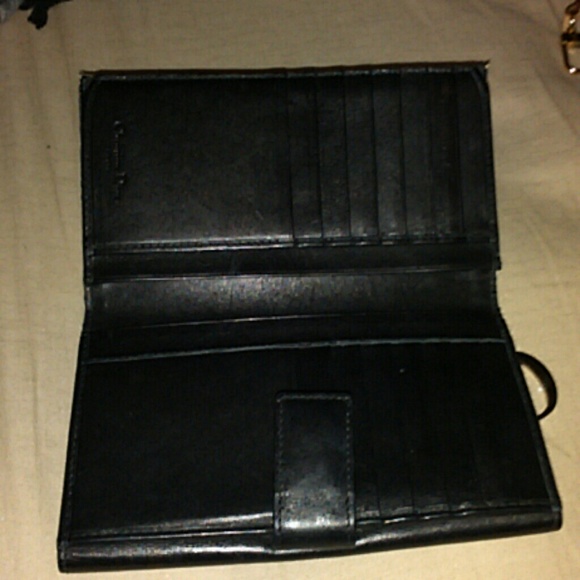 Dior wallet TRADE ONLY - Picture 2 of 3