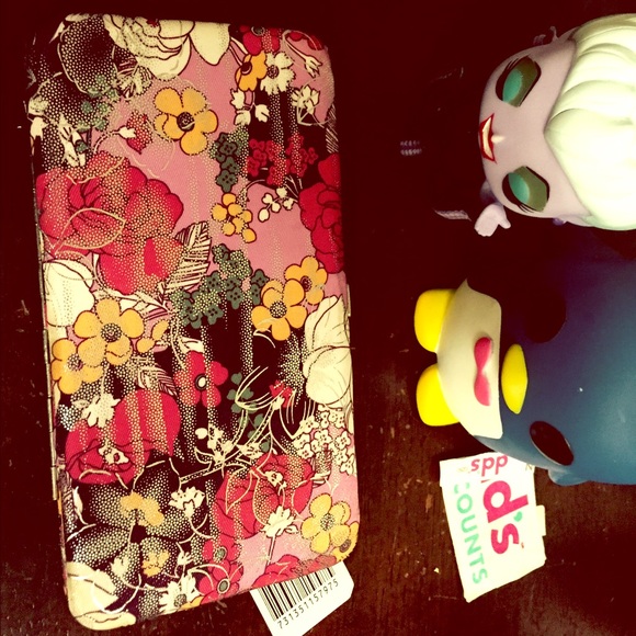 Floral wallet