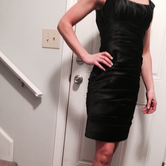LBD - Picture 4 of 4