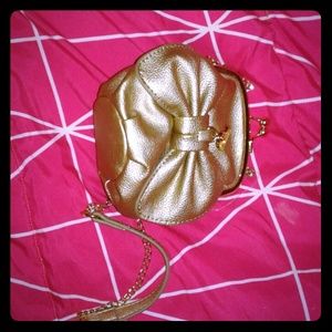 Betsy Johnson XO Clutch peite purse