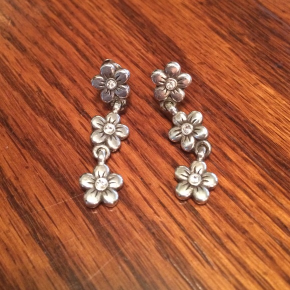 Brighton daisy trio earrings