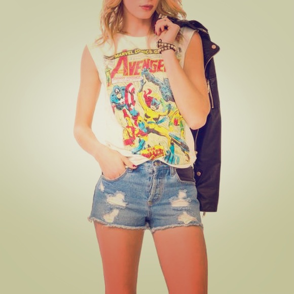 Forever 21 Marvel Avengers Muscle Tee