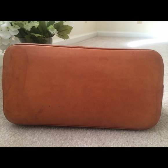 SOLD🏁 - Picture 3 of 4