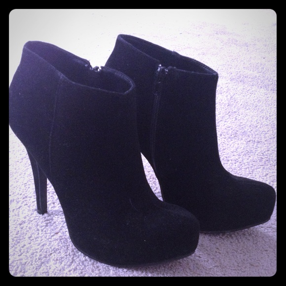 Black Booties by Qupid. Size 6.5 (read descrip)