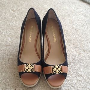 Arturo Chiang wedges