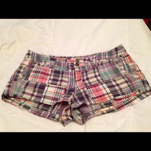 Cute plaid American Eagle Shorts