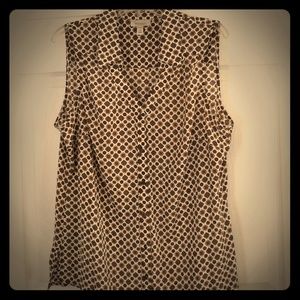 Brown toned sleeveless blouse