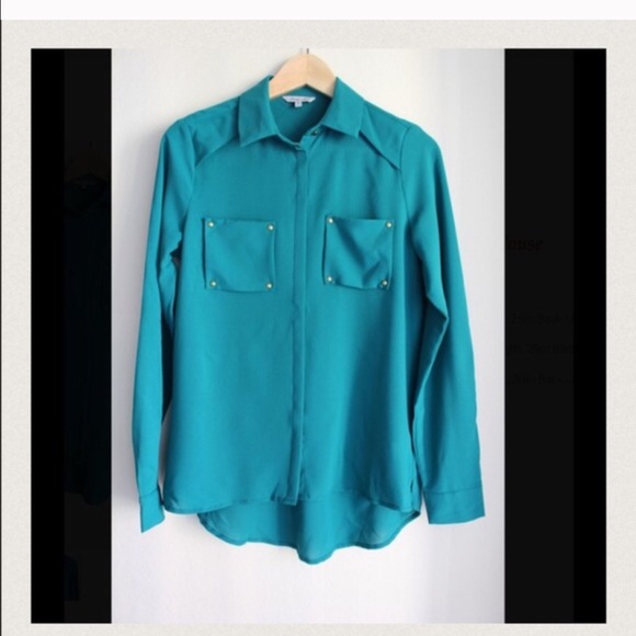 🔴SOLD🔴Teal Double Pocket Blouse - Picture 2 of 3