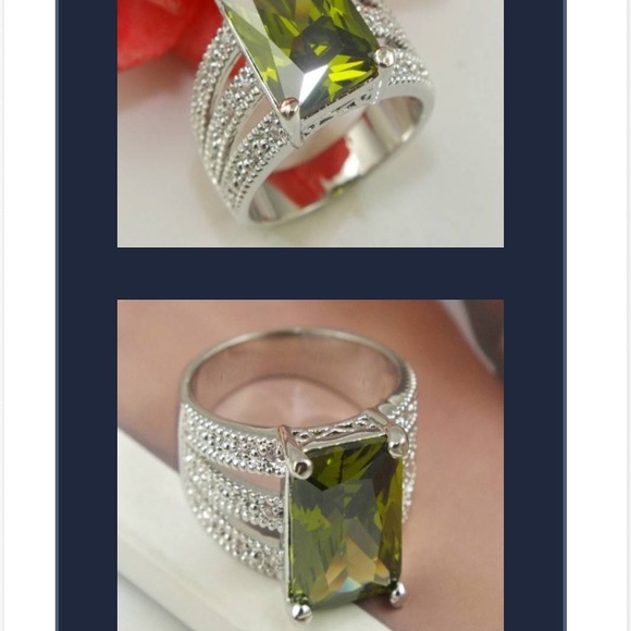 Silver Ring - Picture 2 of 3