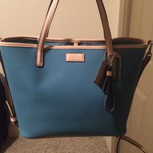 Brand new coach purse TRADING
