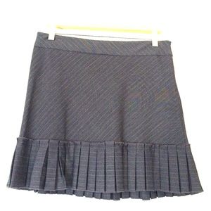 Bebe grey w/pink pinstripe skirt
