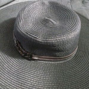 Sun hat