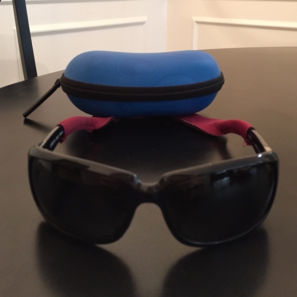 ON SALE!Authentic Coasta Del Mar sunglasses