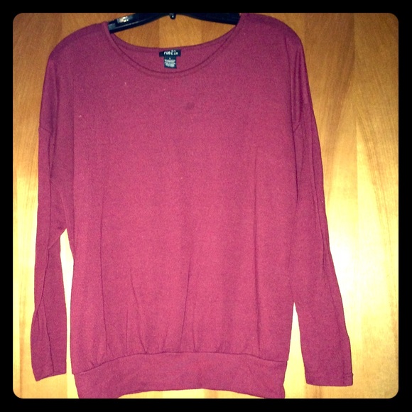 Long-sleeve sweater