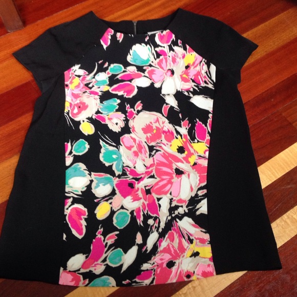 LOFT Tops - Loft New never worn multicolor floral top
