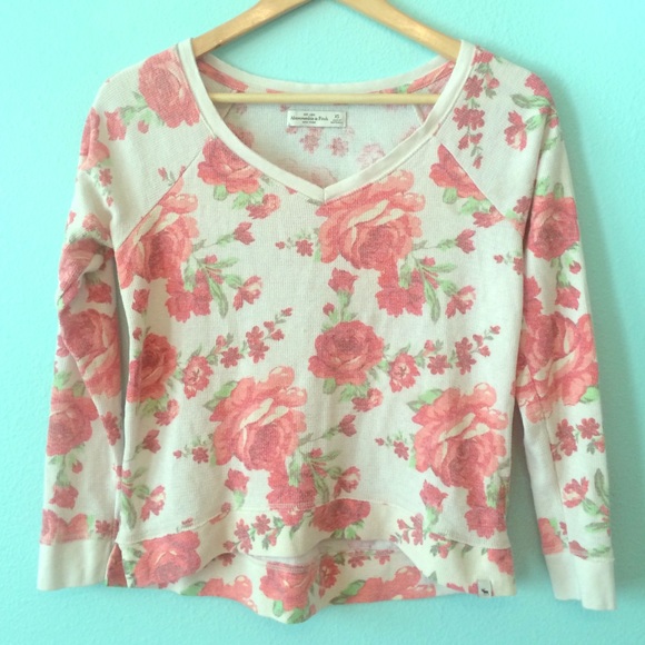 XS floral Abercrombie & Fitch shirt