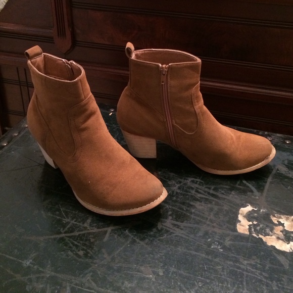 Tan Brown Booties