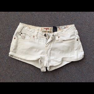Off white t five shorts