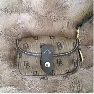 Dooney & Bourke Wristlet