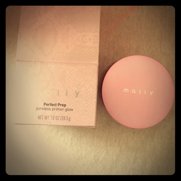 Accessories - SALE🌟Mally perfect prep primer glow❤️