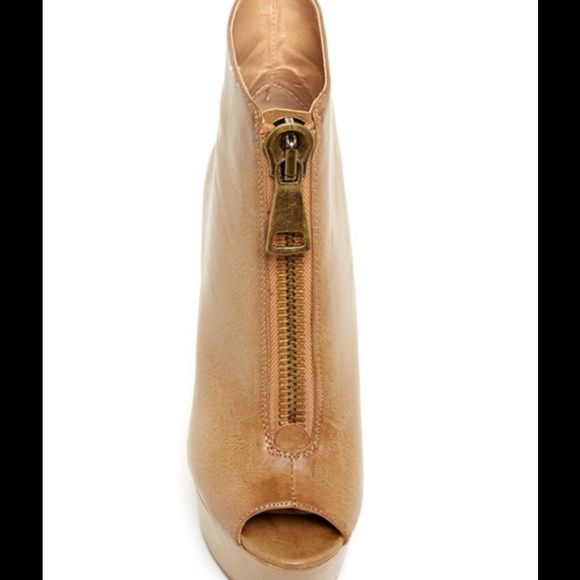 🚫SOLD 🚫✨NEW/NEVER WORN! ✨Open Toe Booties 👢 - Picture 2 of 3