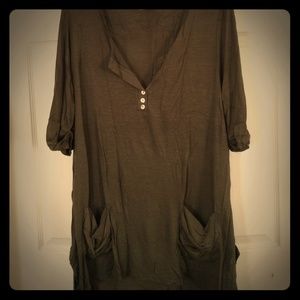 Live green tunic