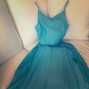 Turquoise Two Piece Gown 💖 PROM 💖