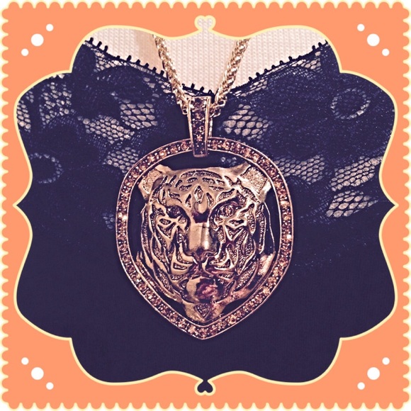 🌹HP New Tiger Head Statement Necklace - Picture 3 of 4