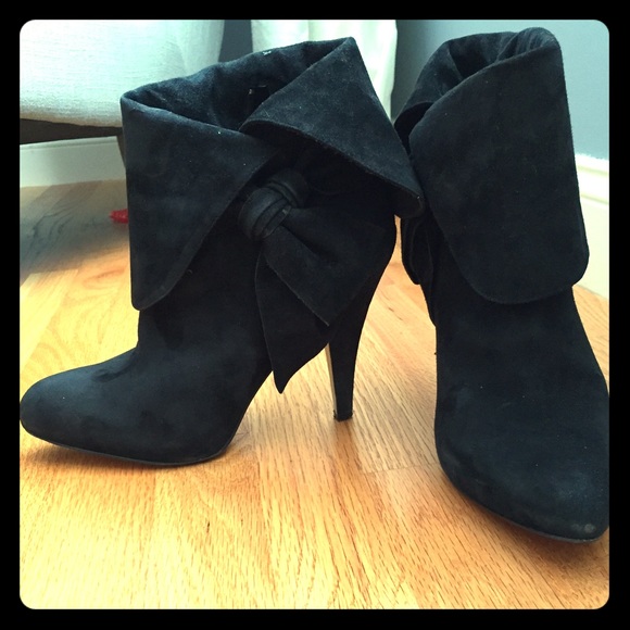 Joan and David Booties! Great Condition!!