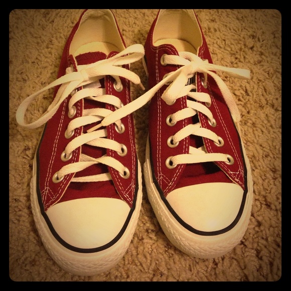 Converse Shoes - Burgundy Converse All-Stars (Chuck Taylor's)