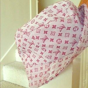 Louis vuitton bucket hat pink Outlet