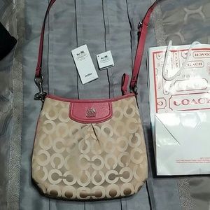 Small Coach purse Reserved