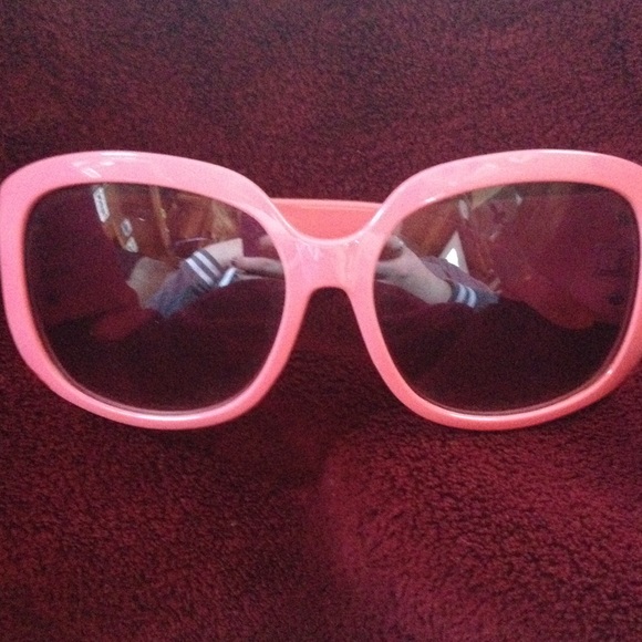 Pink juicy couture sunglasses