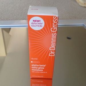 Dr Dennis gross alpha beta daily glow moisture