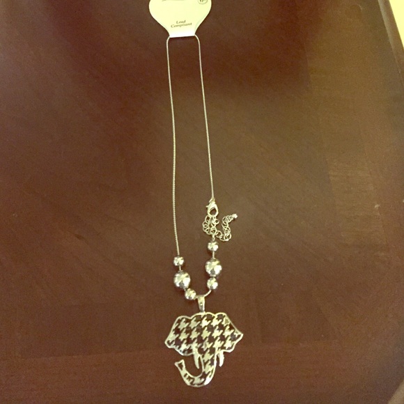 Houndstooth Elephant Necklace
