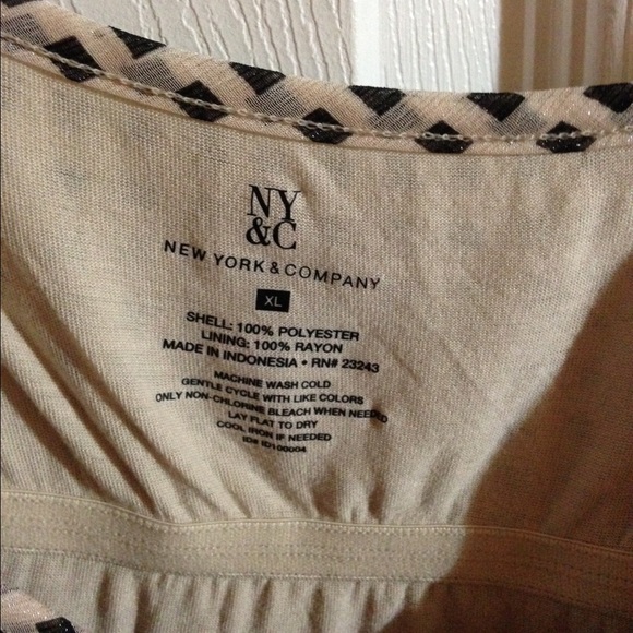 Ruffled cami - Picture 2 of 3