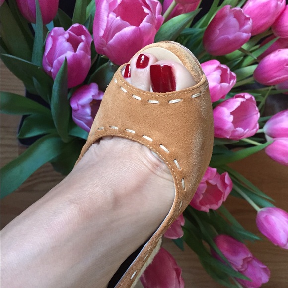 🍃💕 Love Is In the Air ... - Picture 2 of 4