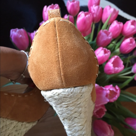 🍃💕 Love Is In the Air ... - Picture 4 of 4