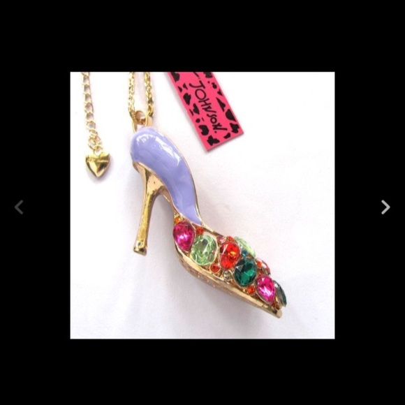 GC Coloredcrystal/purple enamel High heel Necklace - Picture 1 of 4