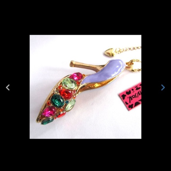 GC Coloredcrystal/purple enamel High heel Necklace - Picture 2 of 4
