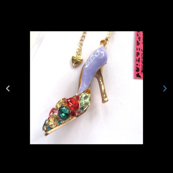 GC Coloredcrystal/purple enamel High heel Necklace - Picture 3 of 4