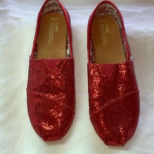TOMS Red Glitter Classic Style