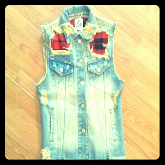 Unif vest